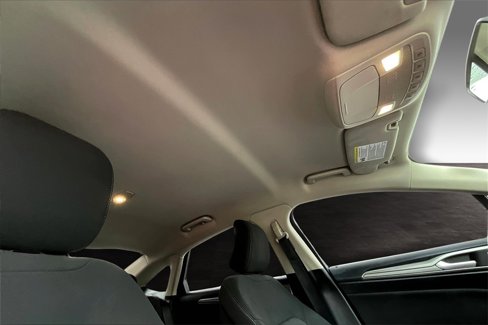 Used 2017 Ford Fusion SE w/ Fusion SE Technology Package image 11