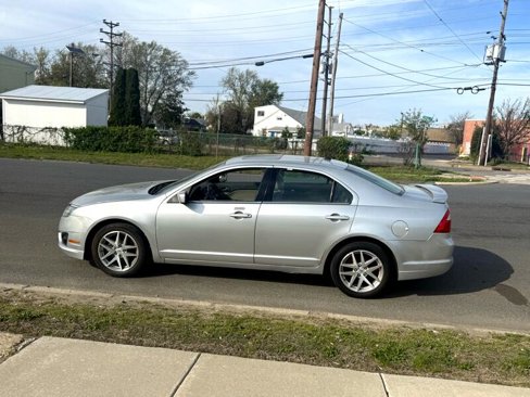 Used 2012 Ford Fusion SEL image 18