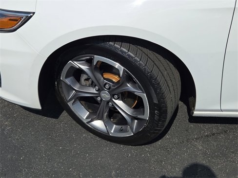 Certified 2020 Chevrolet Malibu LT image 31