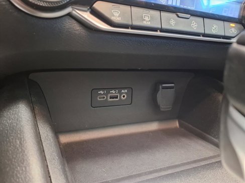 Used 2019 Nissan Altima 2.5 SV image 18