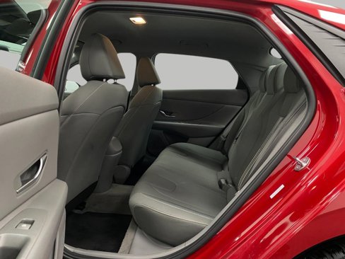 Certified 2023 Hyundai Elantra SEL w/ Convenience Package image 28