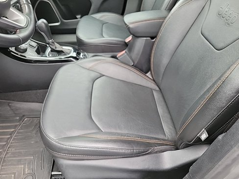 Used 2021 Jeep Compass Limited image 6