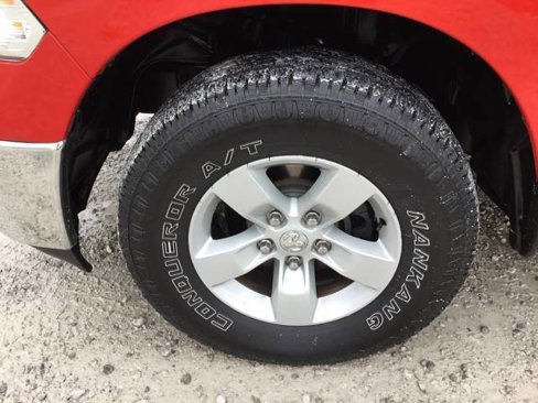 Used 2019 RAM 1500 Classic SLT image 8