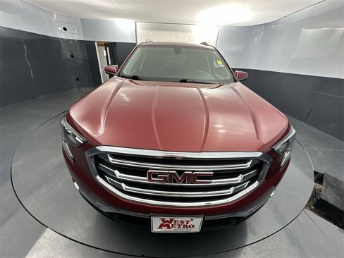 Used 2019 GMC Terrain SLT w/ Preferred Package image 3