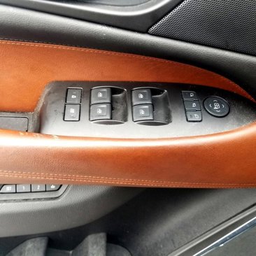 Used 2015 Cadillac Escalade ESV Premium image 17