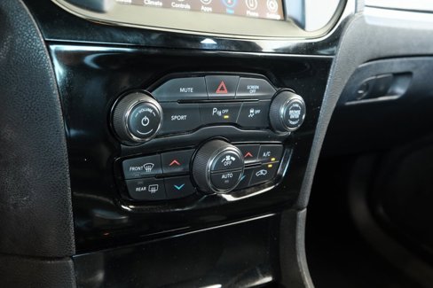 Used 2021 Chrysler 300 S image 23