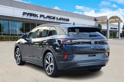 Used 2023 Volkswagen ID.4 S image 4