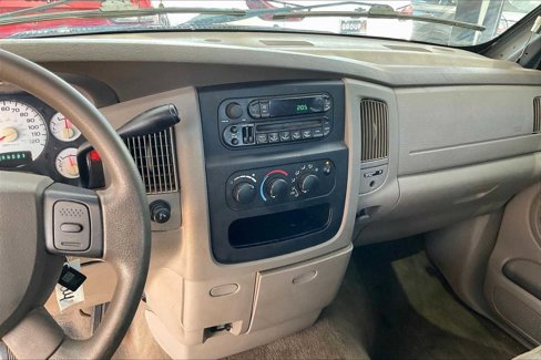 Used 2004 Dodge Ram 1500 Truck ST w/ ST Value Group image 7