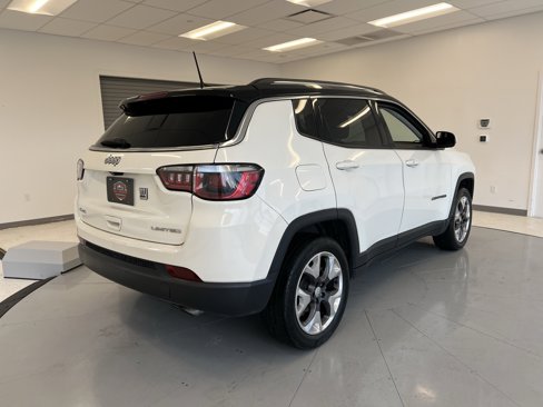 Used 2020 Jeep Compass Limited image 44