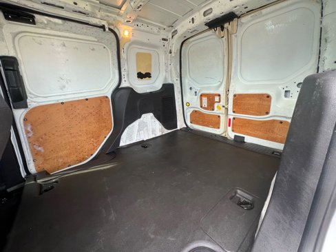 Used 2016 Ford Transit Connect XLT image 13