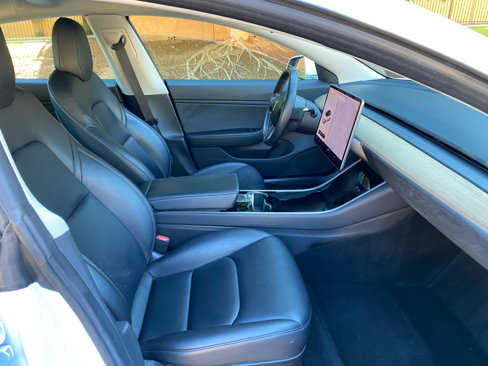 Used 2018 Tesla Model 3 Long Range image 51