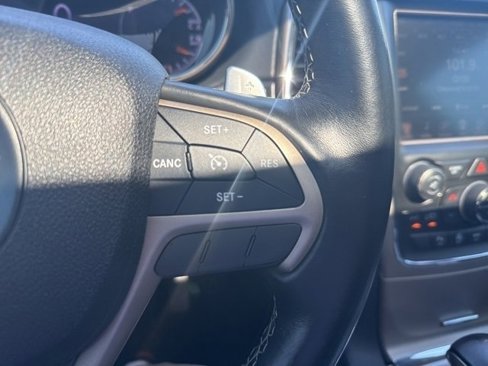 Used 2016 Jeep Grand Cherokee Limited image 20