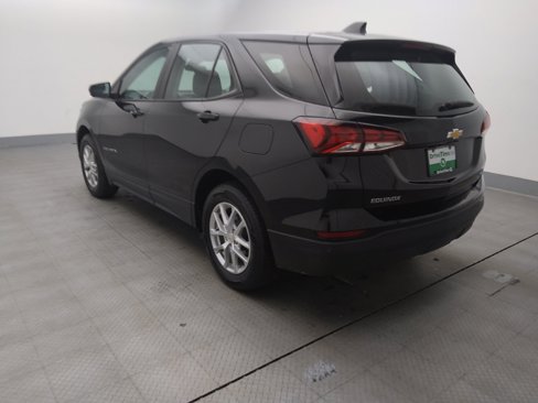 Used 2022 Chevrolet Equinox LS image 5