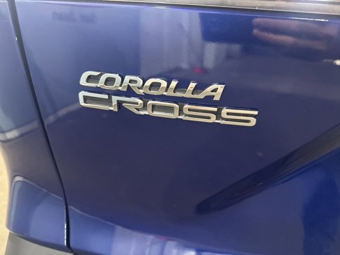 Used 2023 Toyota Corolla Cross LE image 21