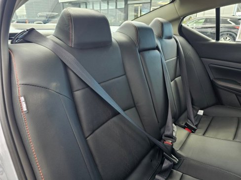New 2025 Nissan Altima 2.5 SR w/ SR Premium Package image 15