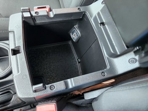 Used 2022 Jeep Wrangler Willys image 13