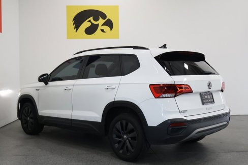 Used 2022 Volkswagen Taos S w/ IQ Drive S Package image 9