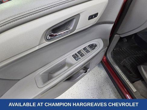 Certified 2015 Chevrolet Traverse LTZ image 32