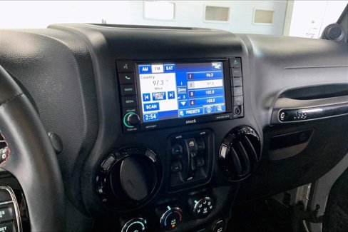 Used 2012 Jeep Wrangler Altitude image 22