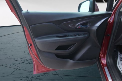 Used 2022 Buick Encore Preferred w/ Safety Package image 29