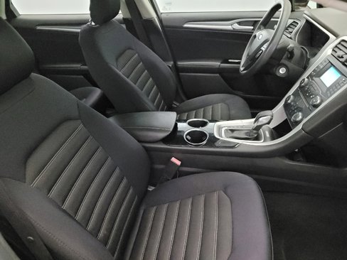 Used 2013 Ford Fusion SE image 21