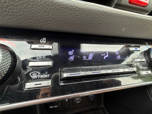 Used 2020 Hyundai Sonata Limited image 4
