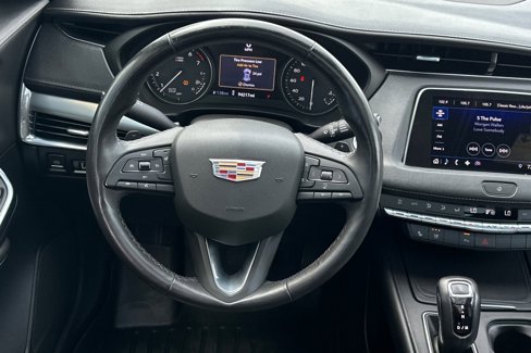 Used 2019 Cadillac XT4 Premium Luxury image 17