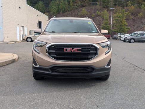 Used 2018 GMC Terrain SLE w/ Driver Convenience Package image 2
