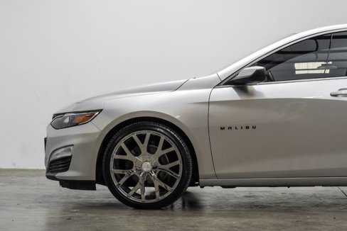 Used 2021 Chevrolet Malibu RS image 18