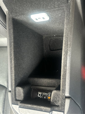 Used 2018 Cadillac XT5 Premium Luxury image 35