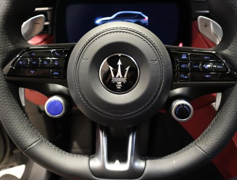New 2025 Maserati Grecale Modena image 28