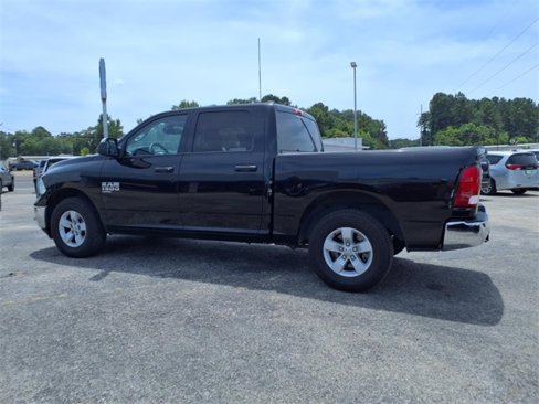 Used 2023 RAM 1500 Classic SLT w/ Trailer & Traction Group image 4