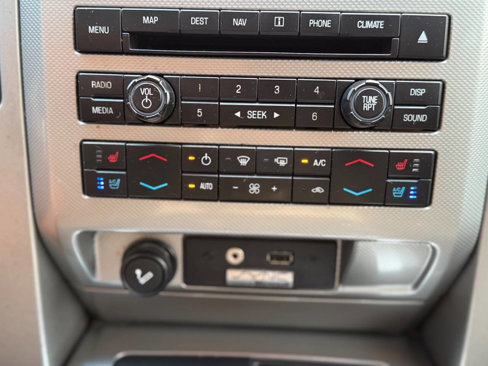 Used 2011 Ford F150 Lariat Limited image 19
