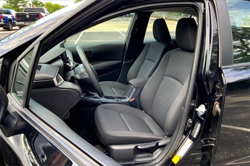 Used 2024 Toyota Corolla LE image 23