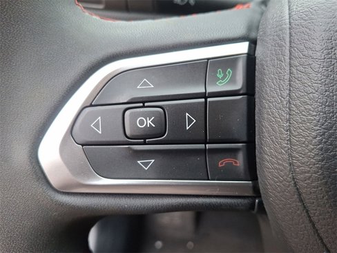 Used 2023 Jeep Compass Trailhawk image 17