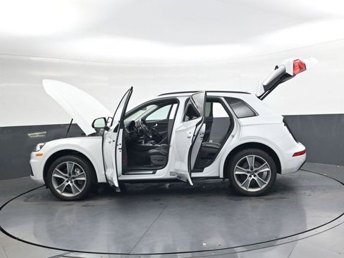 Used 2019 Audi Q5 2.0T Premium Plus w/ Premium Plus Package image 32