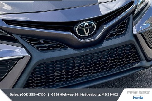 Used 2022 Toyota Camry SE image 21