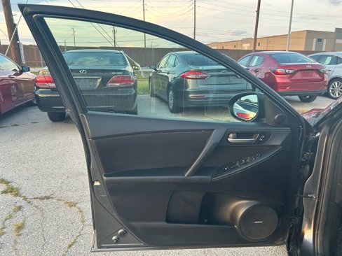 Used 2012 MAZDA MAZDA3 i Touring image 9