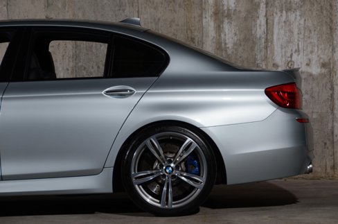 Used 2013 BMW M5 image 16