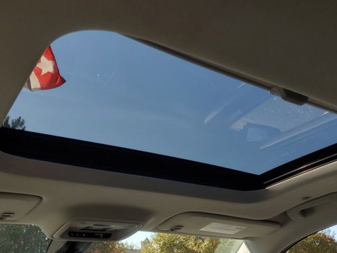 Used 2019 Chevrolet Traverse Premier w/ Redline Edition image 30
