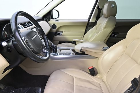 Used 2015 Land Rover Range Rover Sport HSE image 13