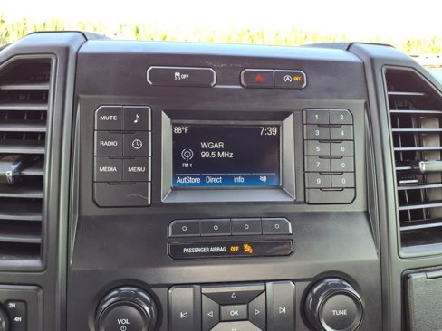 Used 2019 Ford F150 XL w/ Trailer Tow Package image 13