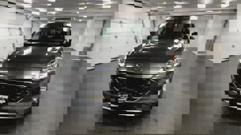 Used 2020 Ford Escape Titanium image 75