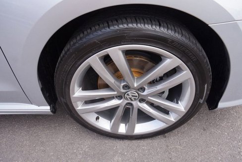 Used 2018 Volkswagen Passat 2.0T image 14