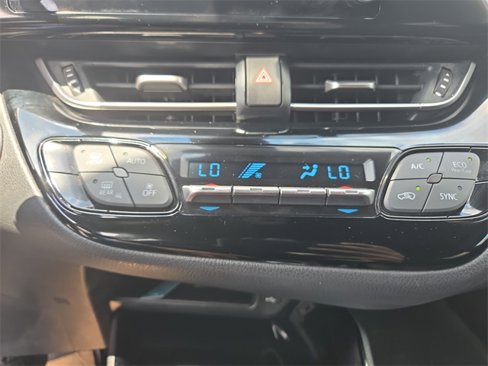 Used 2022 Toyota C-HR Nightshade image 17