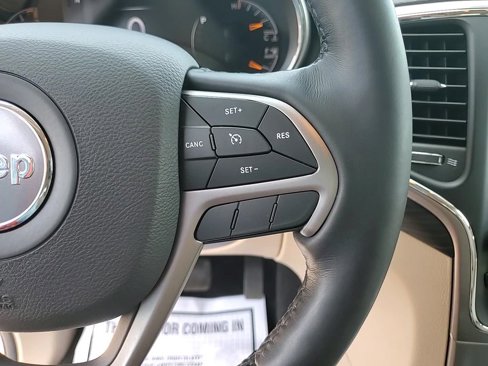 Used 2021 Jeep Grand Cherokee Laredo w/ Security & Convenience Group image 15