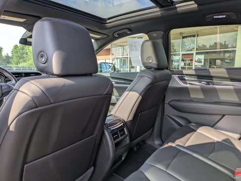 Used 2021 Cadillac XT5 Premium Luxury image 13