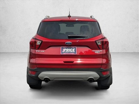 Used 2019 Ford Escape Titanium image 7