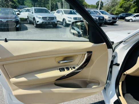 Used 2015 BMW 328i Sedan image 10