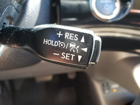 Used 2017 Toyota Prius image 25